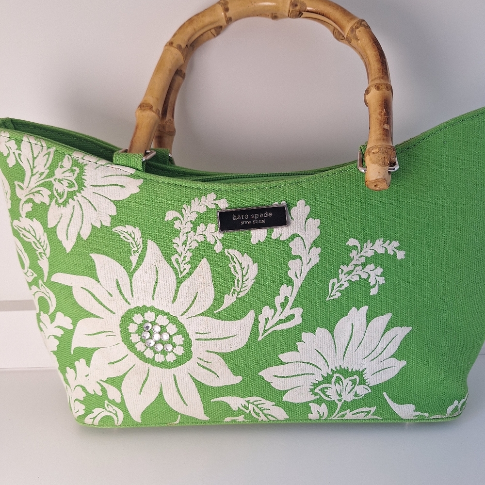 Kate Spade Green & White Floral Canvas Shoulder Bag w/ Branded Dustbag EUC RARE - Picture 2 of 7
